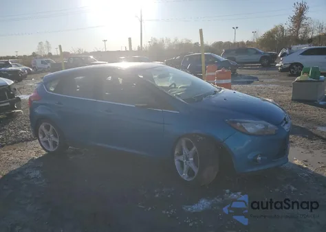 2014 Ford Focus Titanium from USA, damaged, VIN 1FADP3N25EL129047